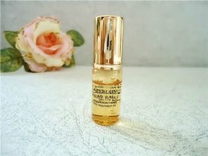 攜手看地老天荒 帝皇蜂姿黃金復(fù)原蜜，高端護(hù)膚如何實(shí)現(xiàn)逆齡奇跡？